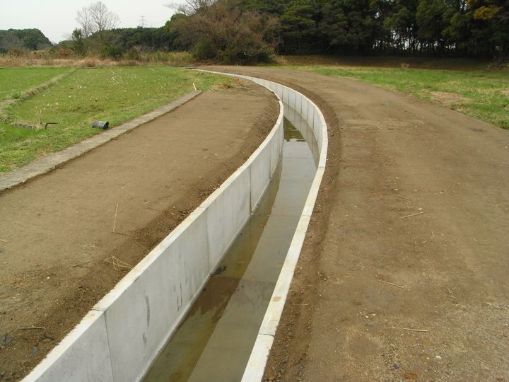 大型フリューム 施工実績 本田川 河川改良